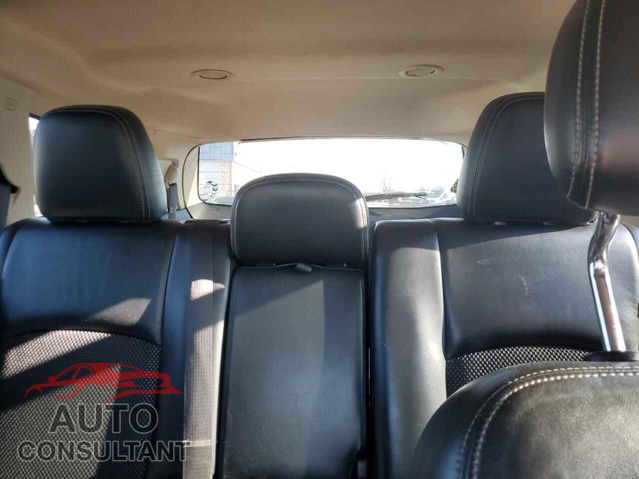 DODGE JOURNEY 2017 - 3C4PDCGG8HT633609