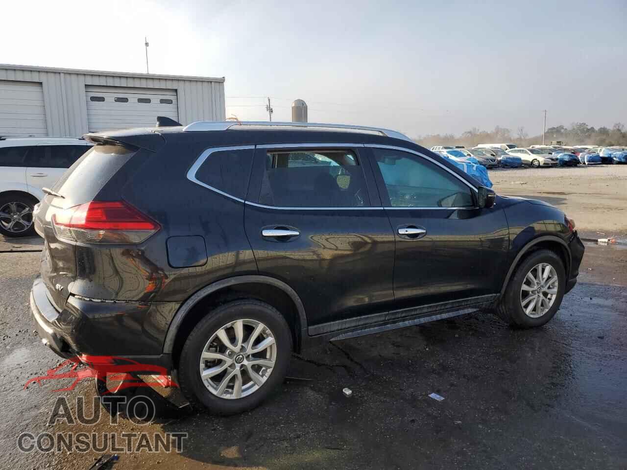 NISSAN ROGUE 2017 - KNMAT2MT0HP570367