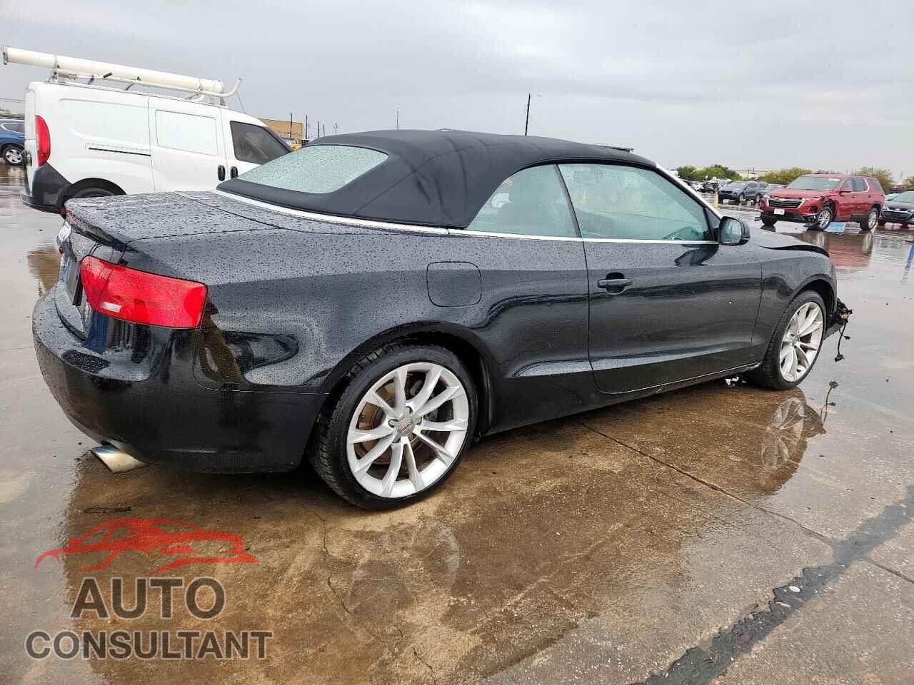 AUDI A5 2013 - WAUCFAFH6DN008401
