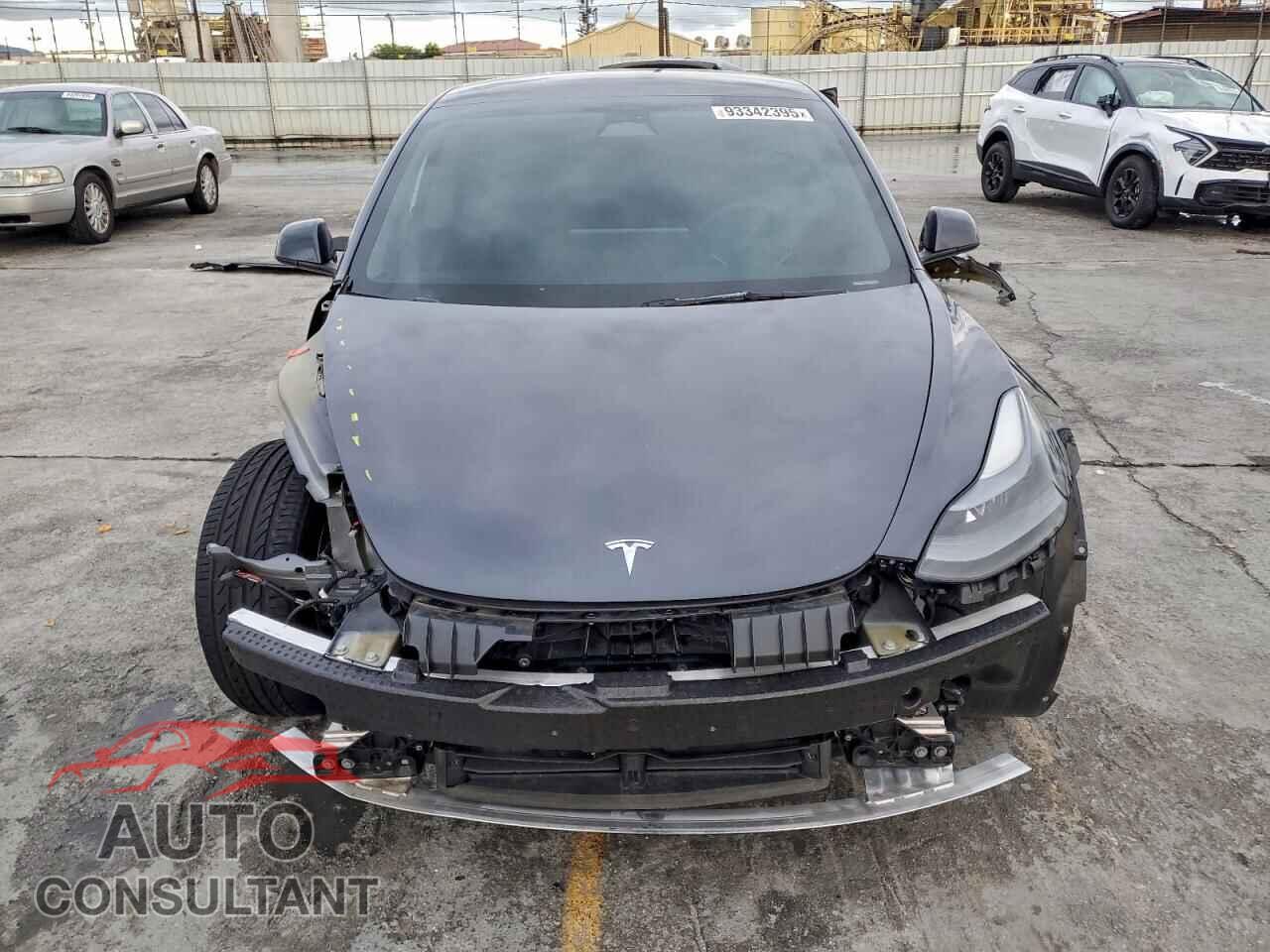 TESLA MODEL 3 2023 - 5YJ3E1EA1PF567335