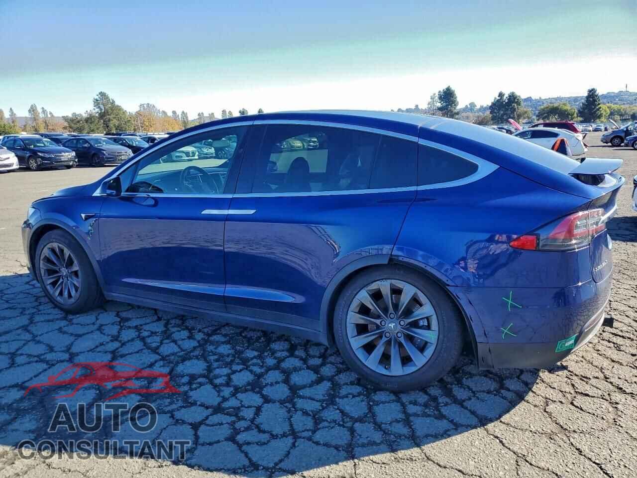 TESLA MODEL X 2017 - 5YJXCBE23HF078524