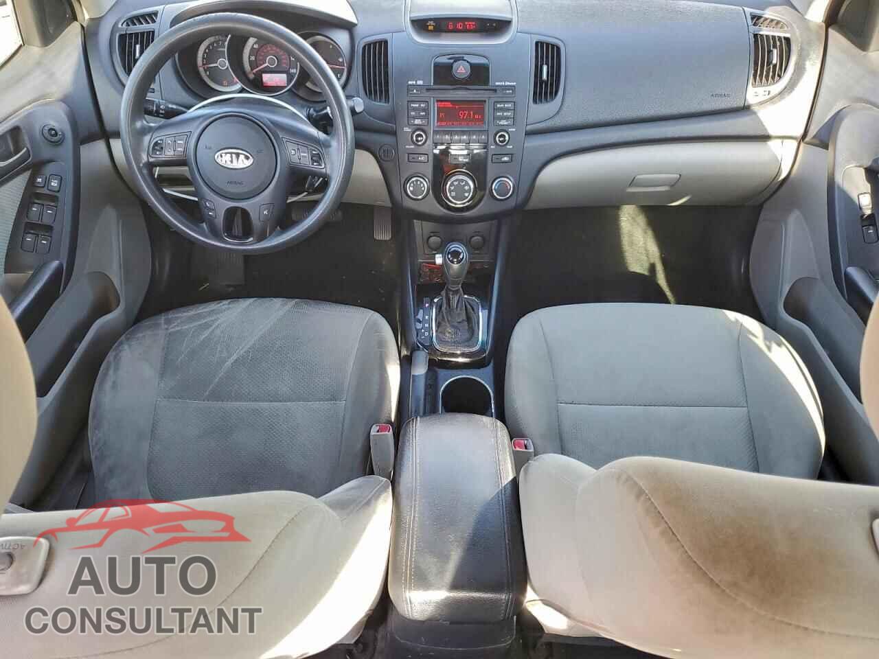KIA FORTE 2012 - KNAFU4A20C5619238