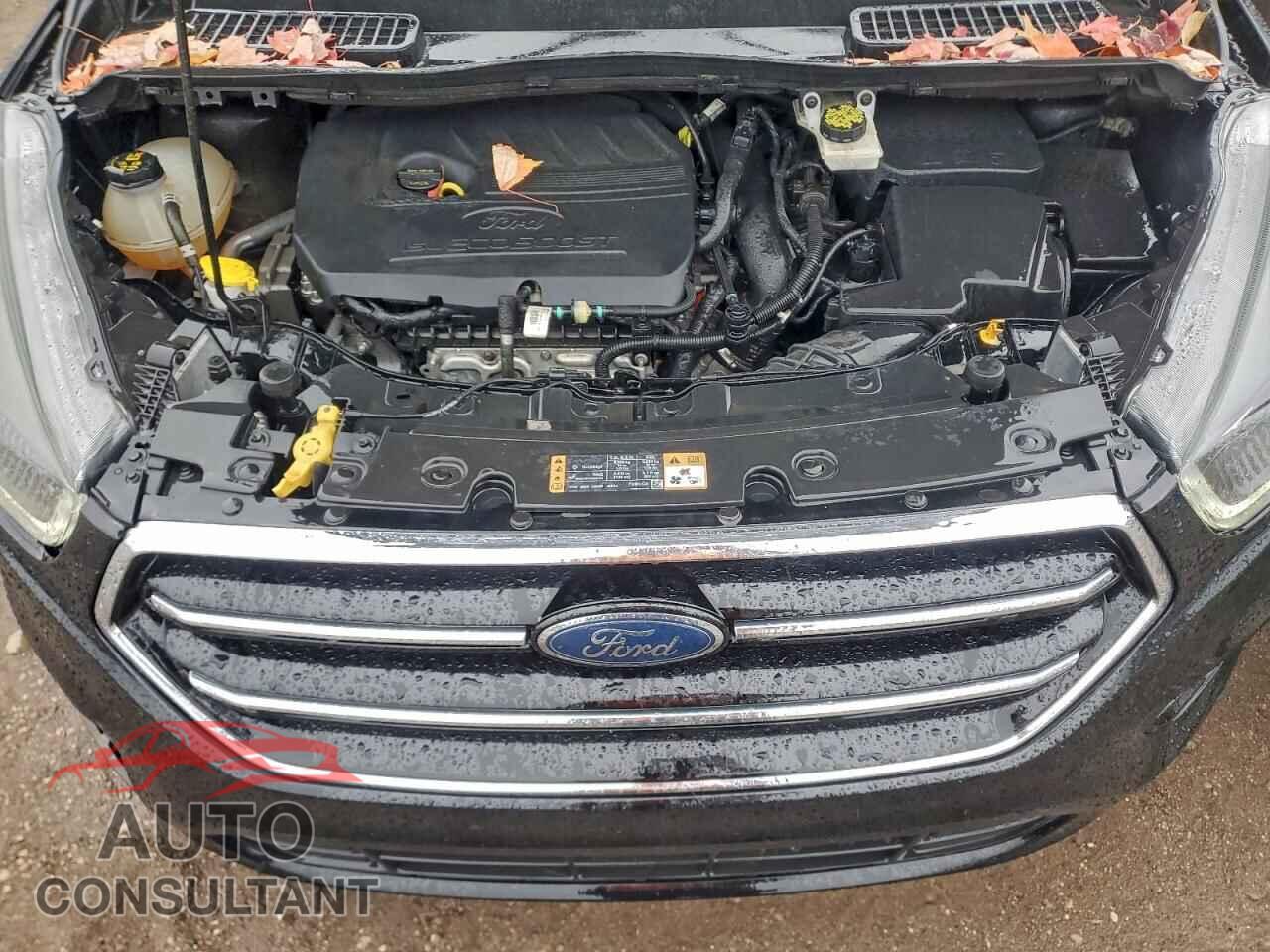 FORD ESCAPE 2017 - 1FMCU9GDXHUD52257