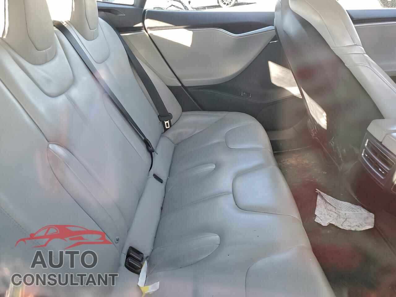 TESLA MODEL S 2016 - 5YJSA1E27GF135378