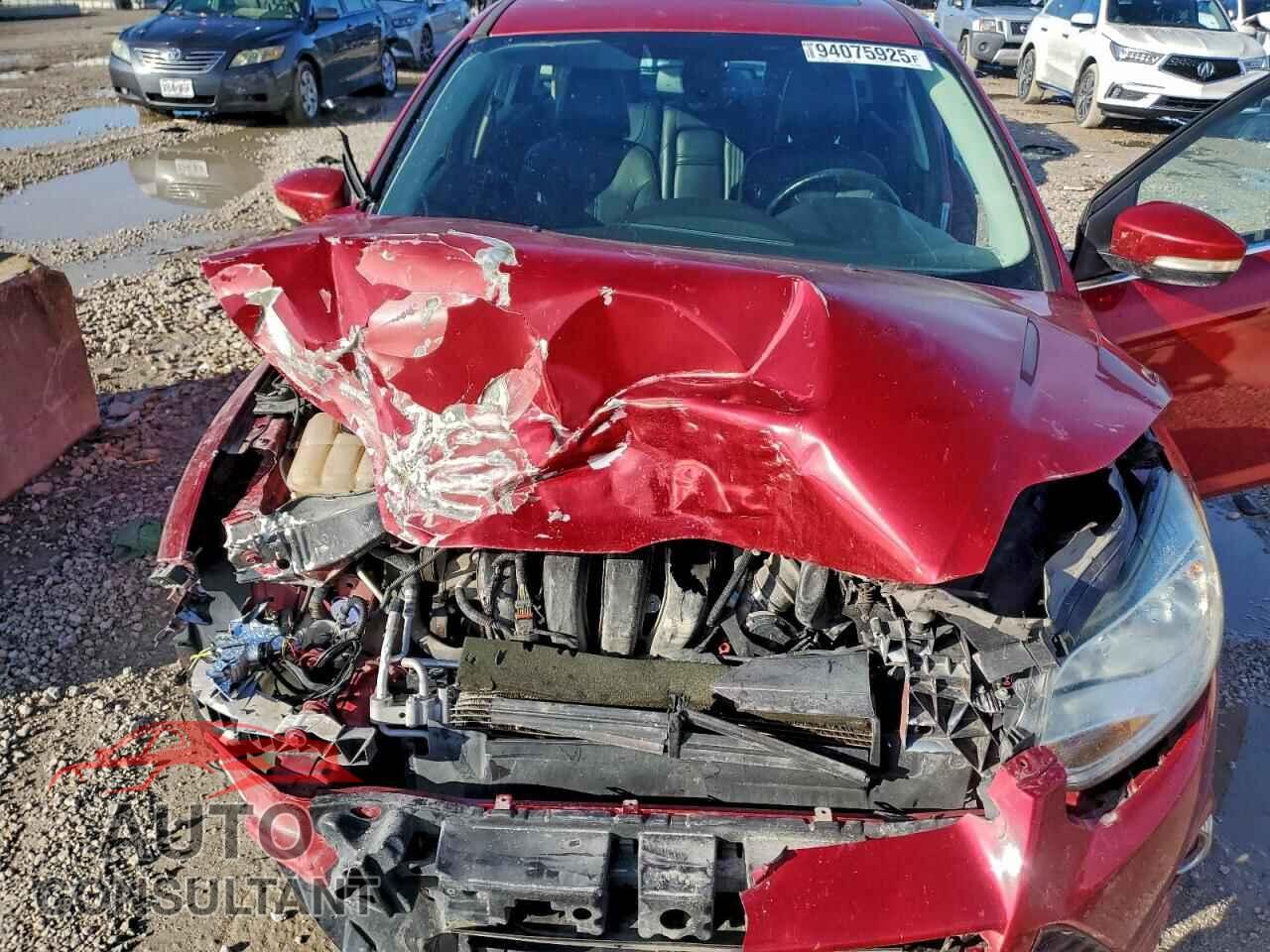 FORD FOCUS 2012 - 1FAHP3N24CL476500