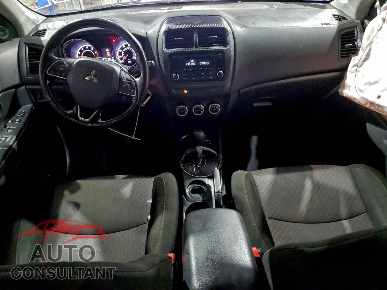 MITSUBISHI OUTLANDER 2017 - JA4AP3AU9HZ052554