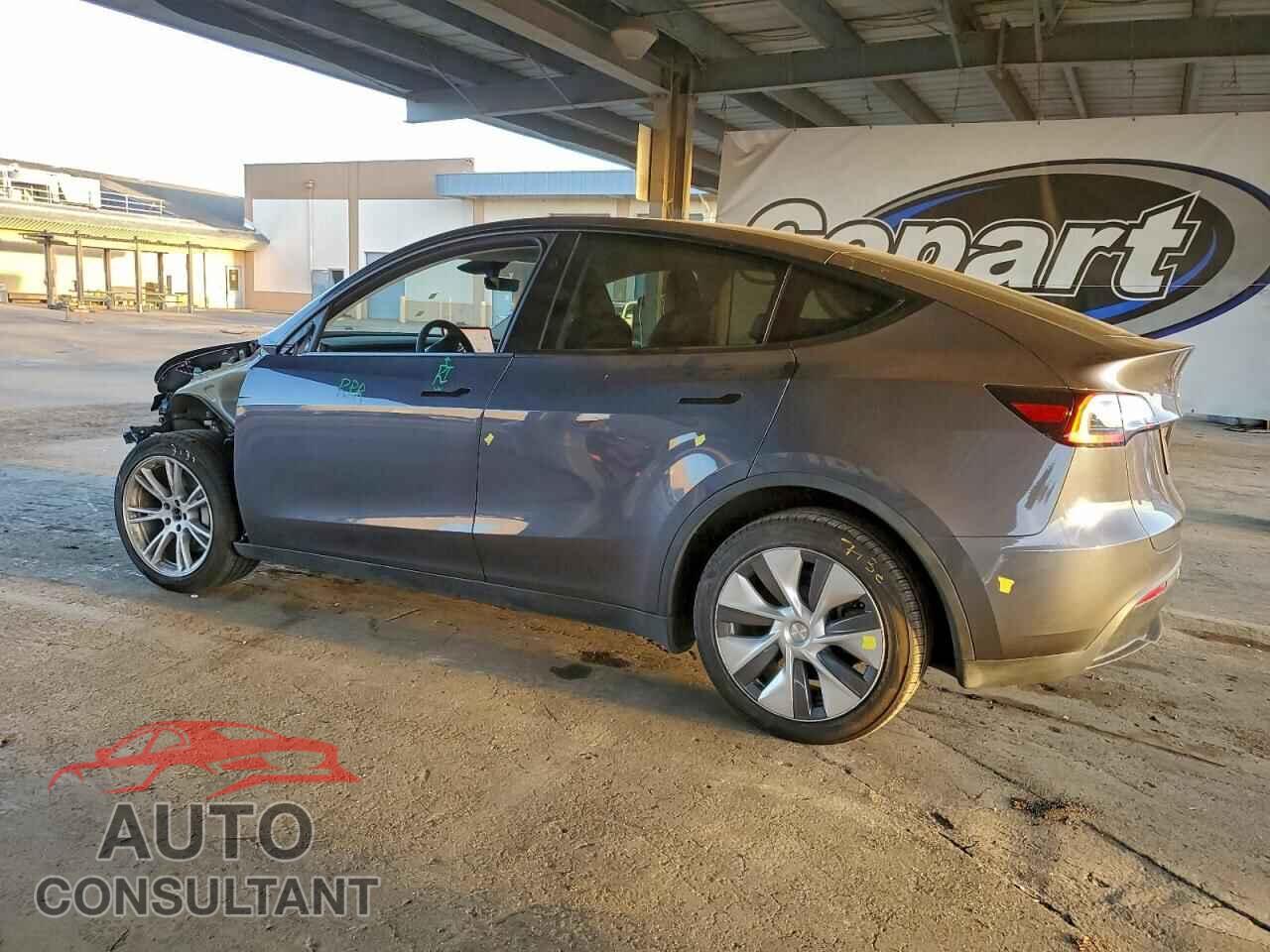 TESLA MODEL Y 2023 - 7SAYGDEEXPF827528