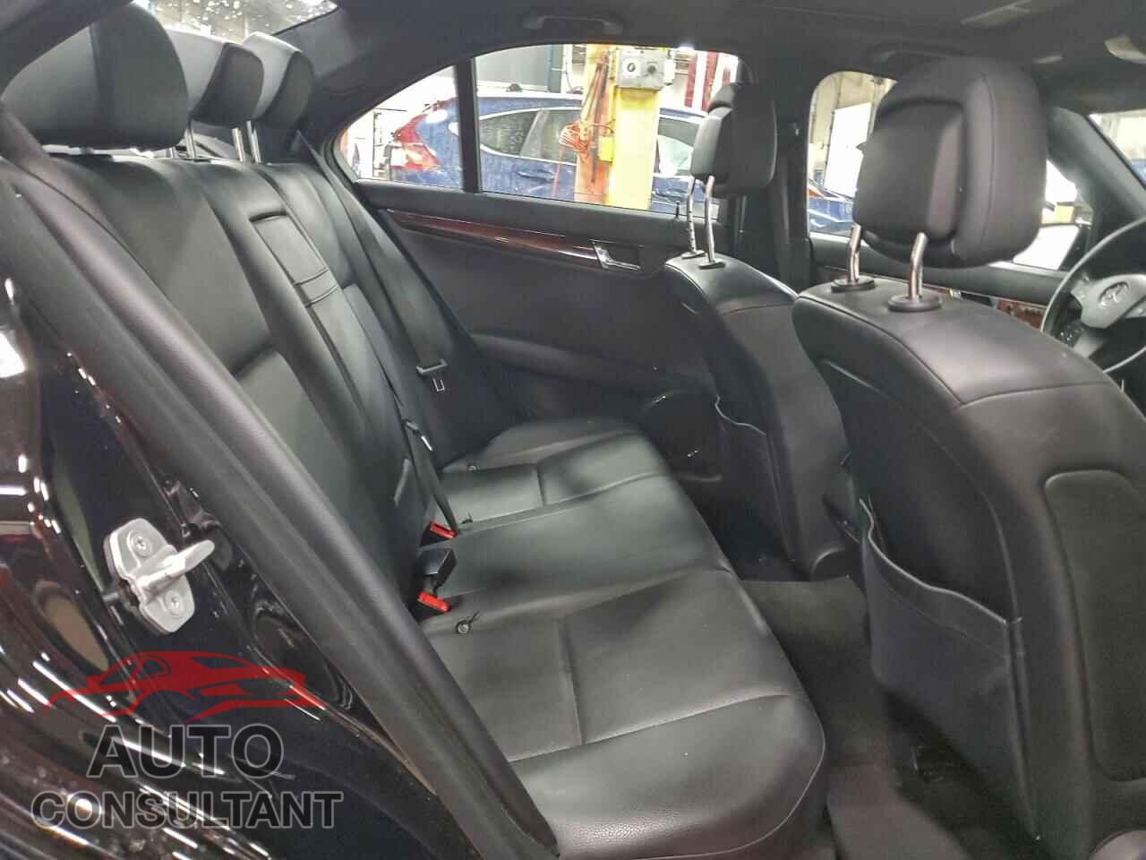 MERCEDES-BENZ C-CLASS 2010 - WDDGF8BB1AF472304