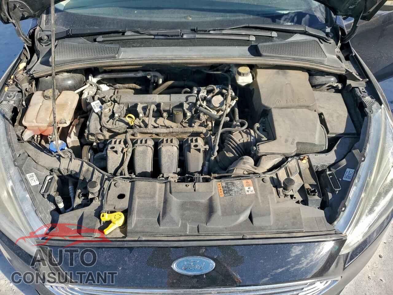 FORD FOCUS 2017 - 1FADP3N28HL275575
