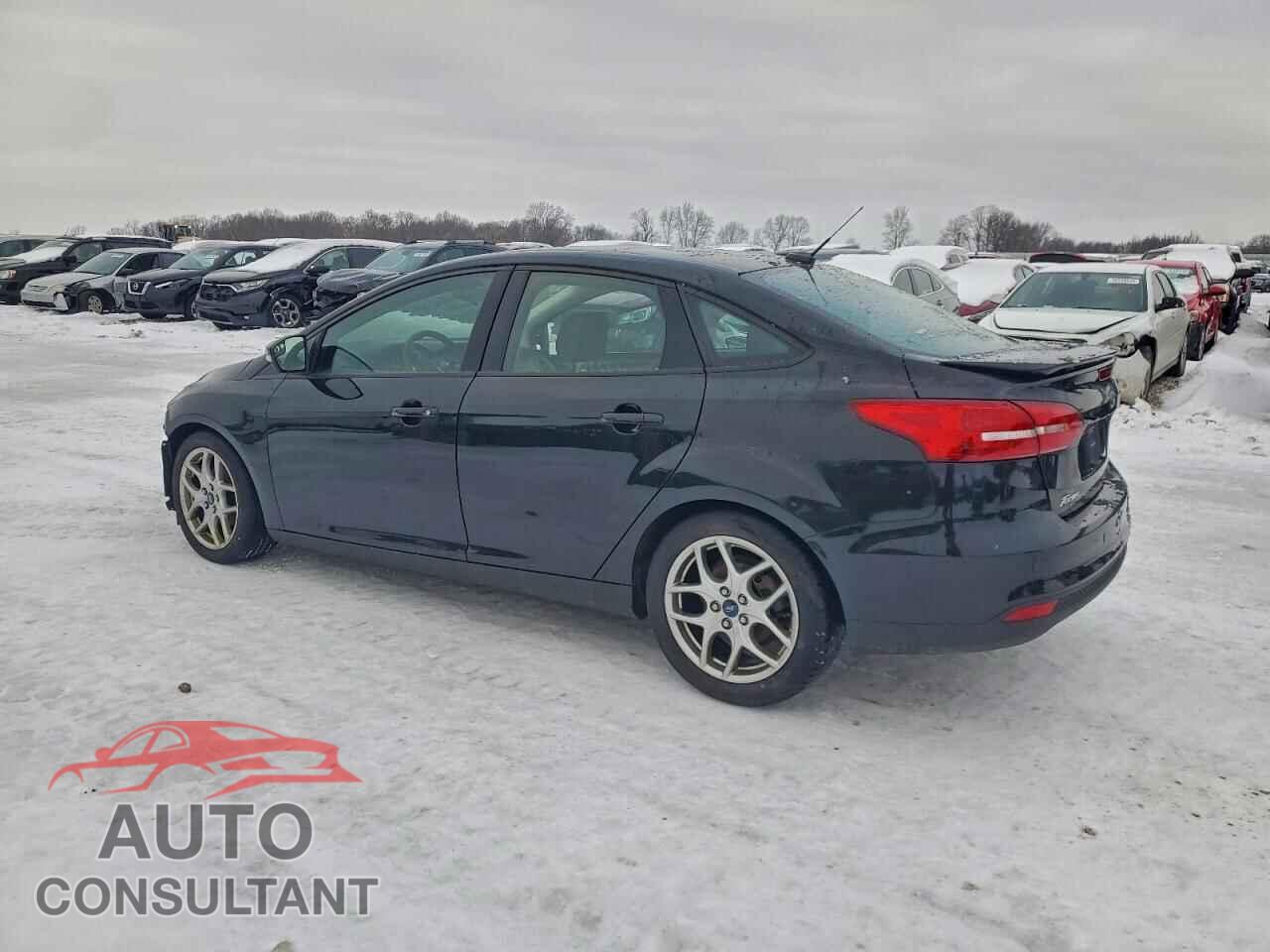 FORD FOCUS 2015 - 1FADP3F24FL201081