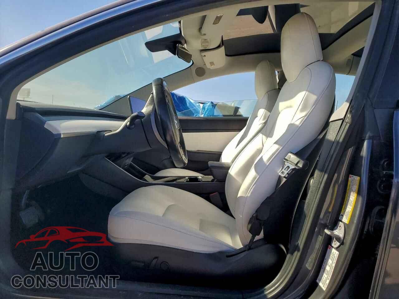 TESLA MODEL 3 2018 - 5YJ3E1EA6JF169075