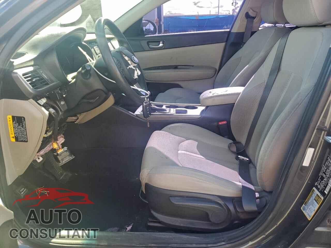 KIA OPTIMA 2017 - 5XXGT4L3XHG141008