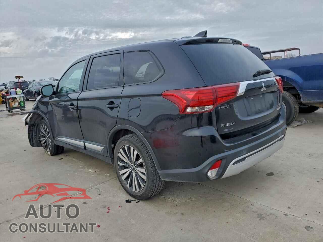 MITSUBISHI OUTLANDER 2019 - JA4AD2A39KZ030250