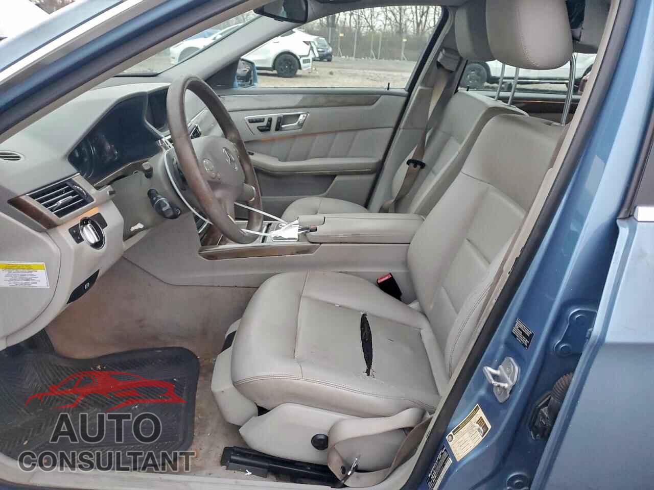 MERCEDES-BENZ E-CLASS 2010 - WDDHF8HB3AA225844