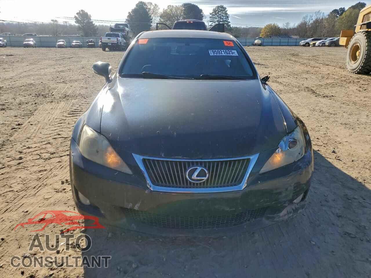 LEXUS IS 2009 - JTHBE262595022475