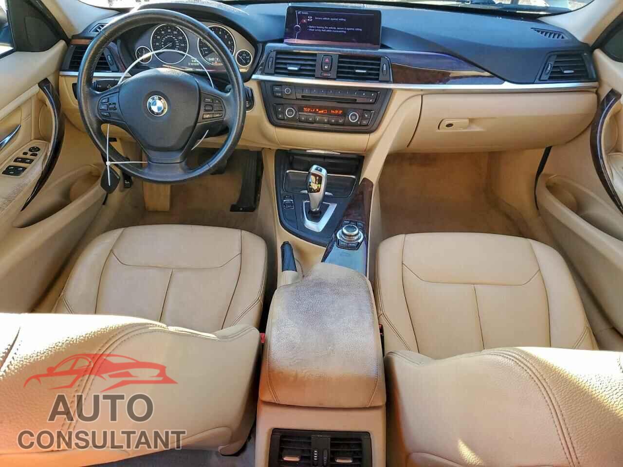 BMW 3 SERIES 2013 - WBA3B5C52DF594330