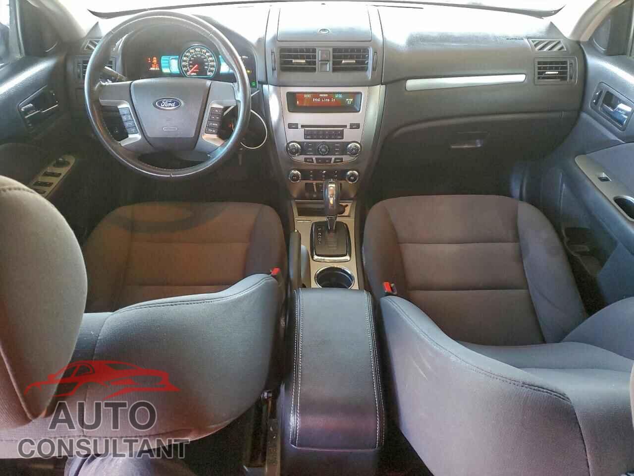 FORD FUSION 2011 - 3FADP0L38BR335244