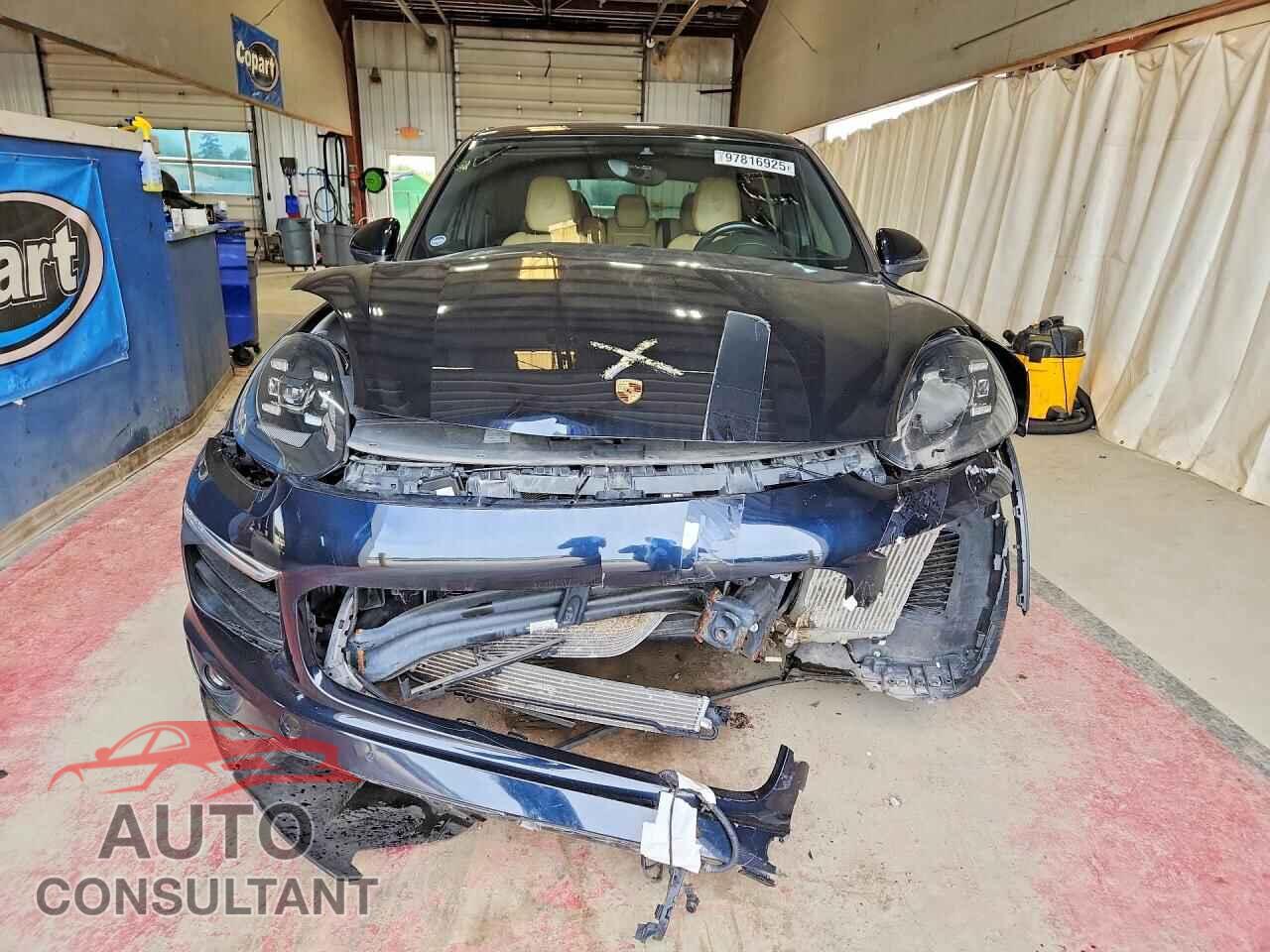 PORSCHE CAYENNE 2018 - WP1AB2A2XJLA60814