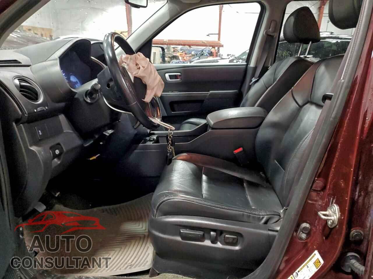 HONDA PILOT 2015 - 5FNYF4H54FB033053