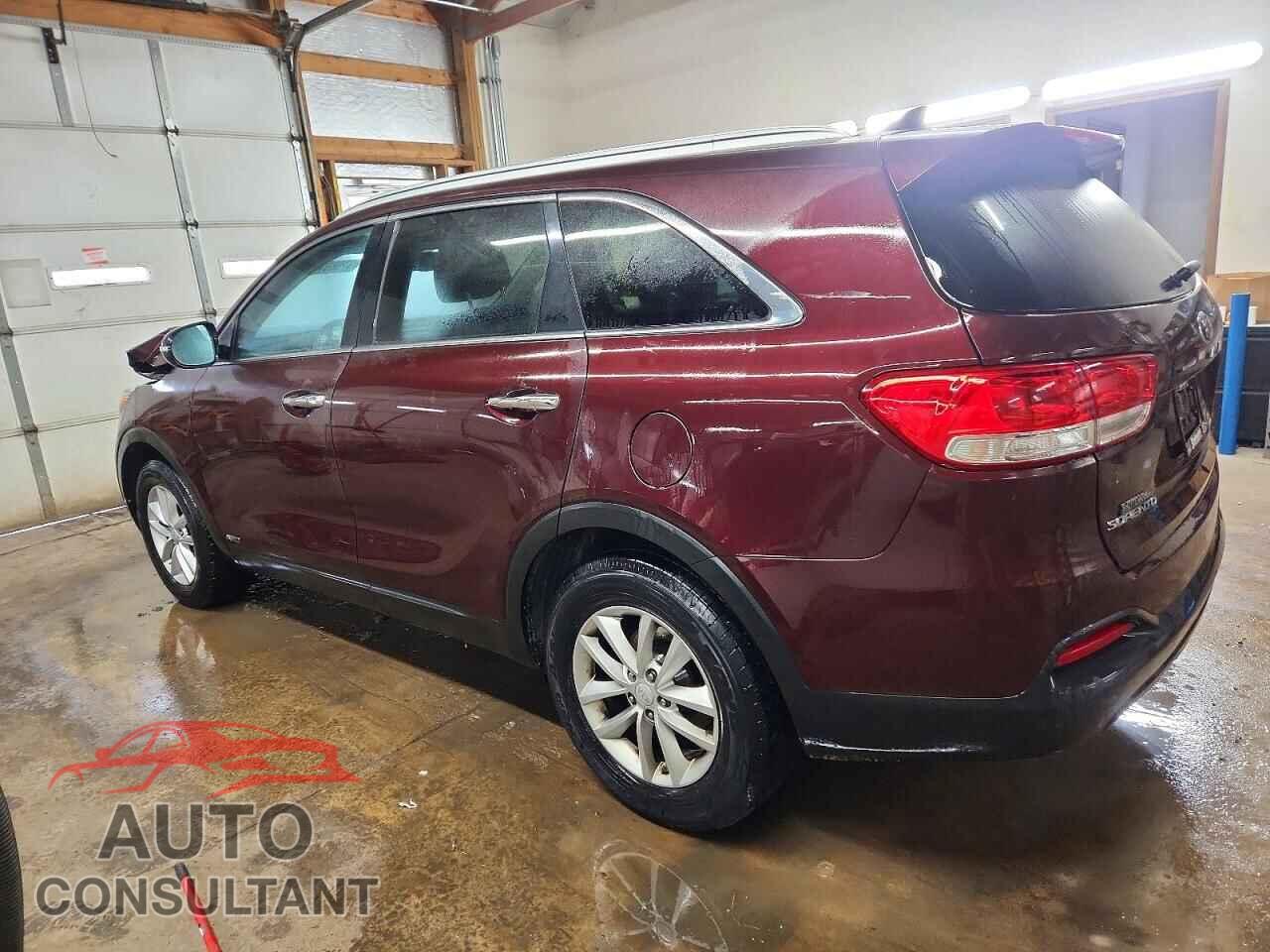 KIA SORENTO 2017 - 5XYPGDA39HG236209