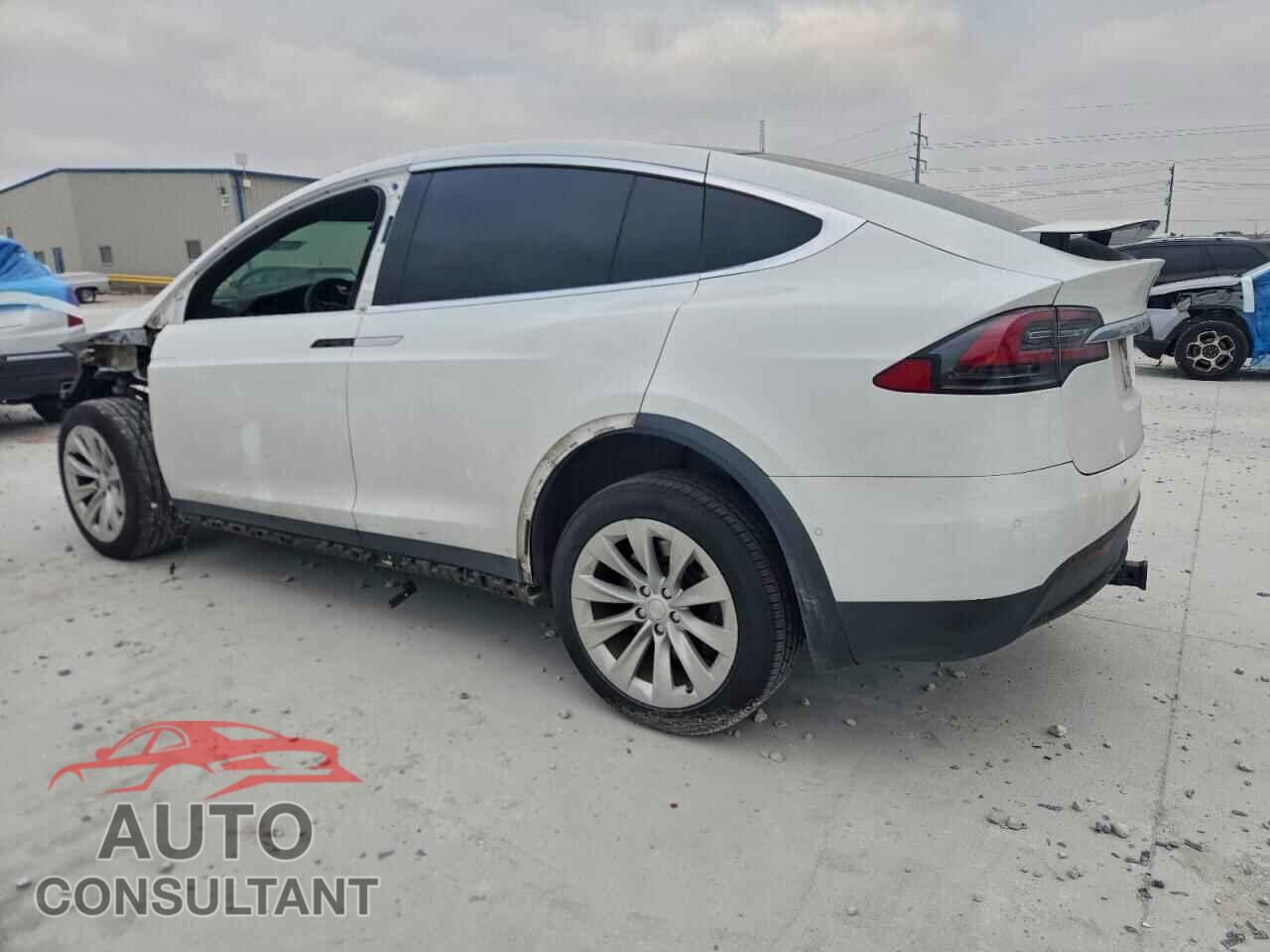 TESLA MODEL X 2021 - 5YJXCDE24MF324227