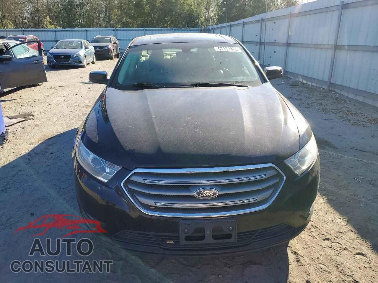 FORD TAURUS 2013 - 1FAHP2E81DG179855