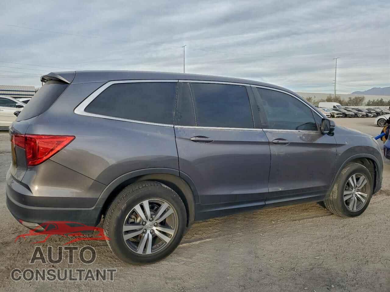 HONDA PILOT 2018 - 5FNYF5H3XJB028596