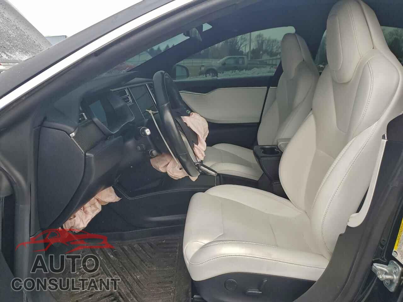 TESLA MODEL S 2018 - 5YJSA1E25JF253453