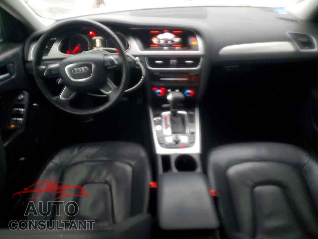 AUDI A4 2013 - WAUFFAFL2DN006145