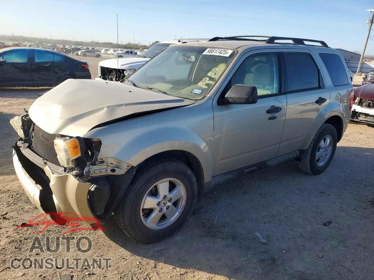 FORD ESCAPE 2011 - 1FMCU0D79BKC59761