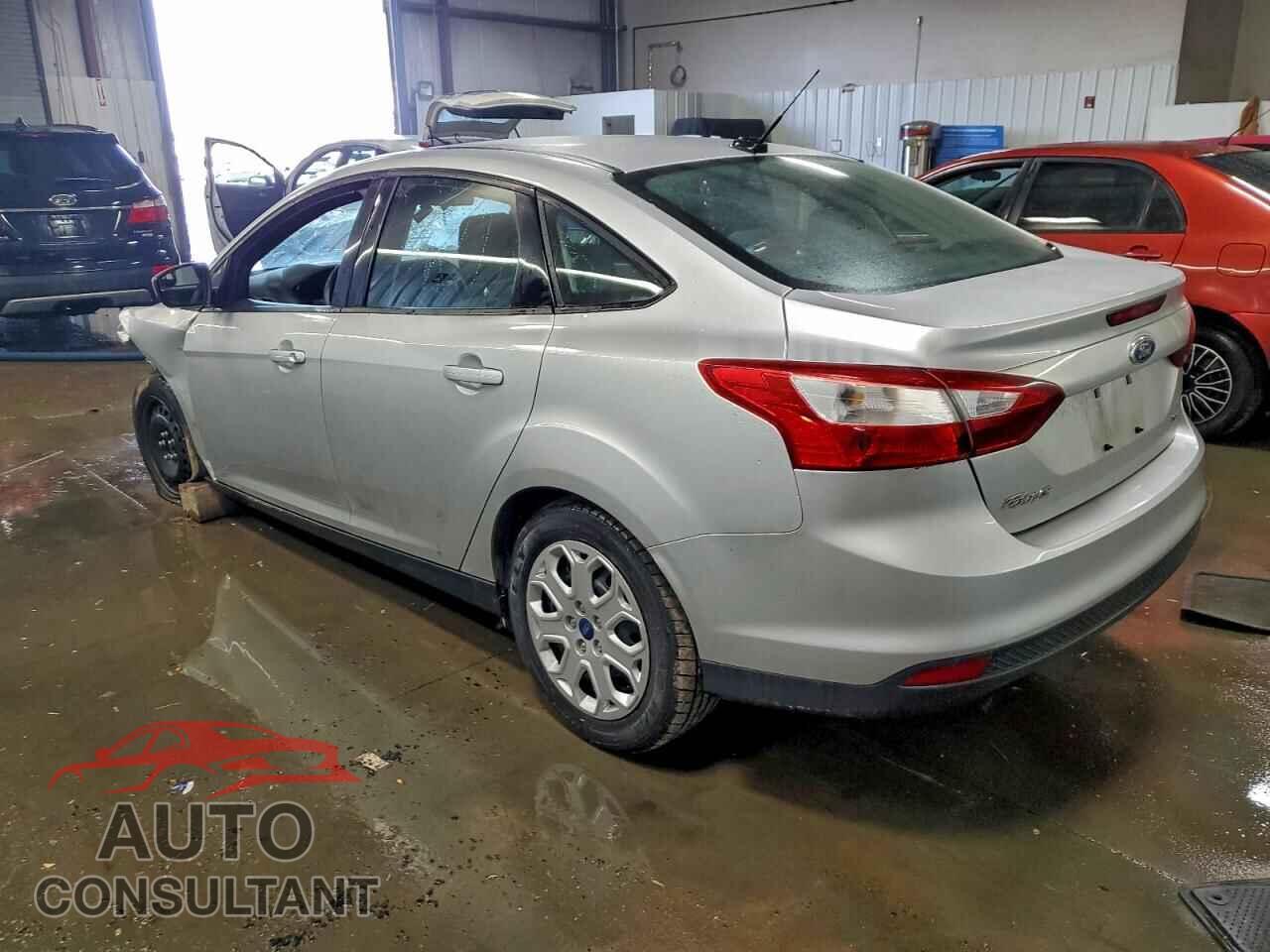 FORD FOCUS 2012 - 1FAHP3F23CL360882