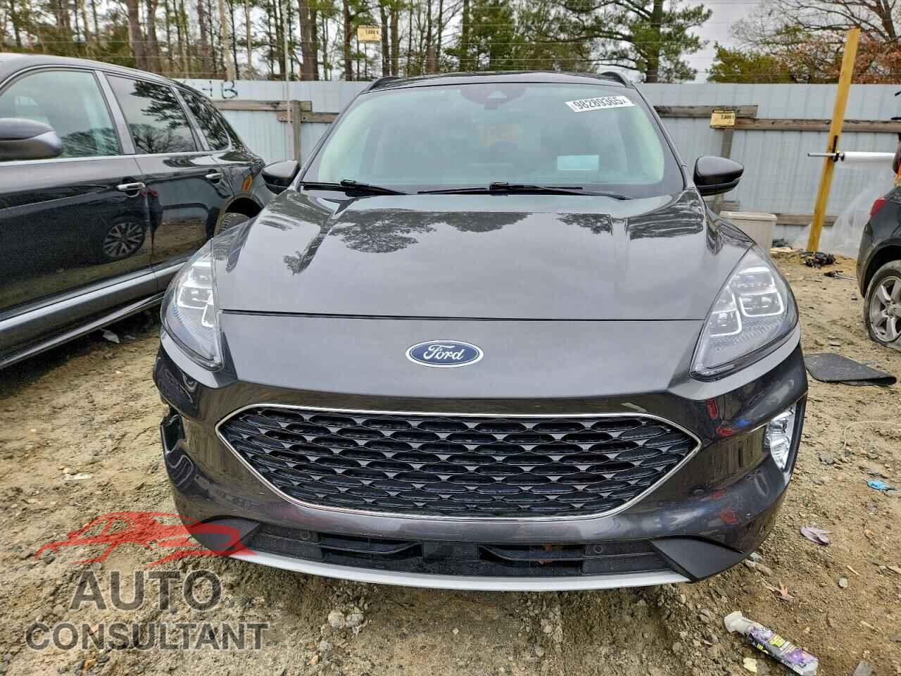 FORD ESCAPE 2020 - 1FMCU9J98LUA66601
