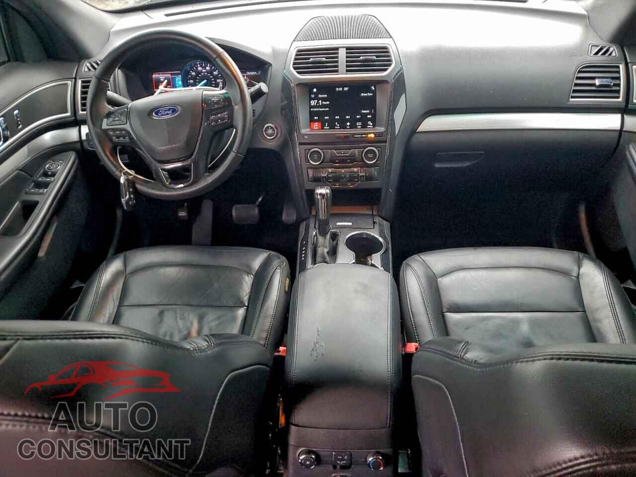 FORD EXPLORER 2017 - 1FM5K8D85HGA45514