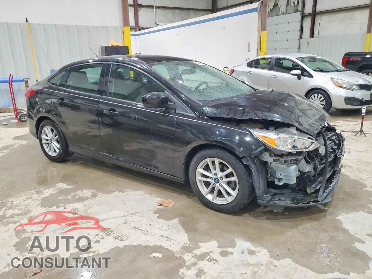FORD FOCUS 2018 - 1FADP3F24JL280180