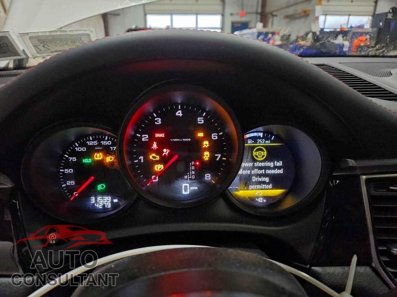 PORSCHE MACAN 2018 - WP1AA2A59JLB01849