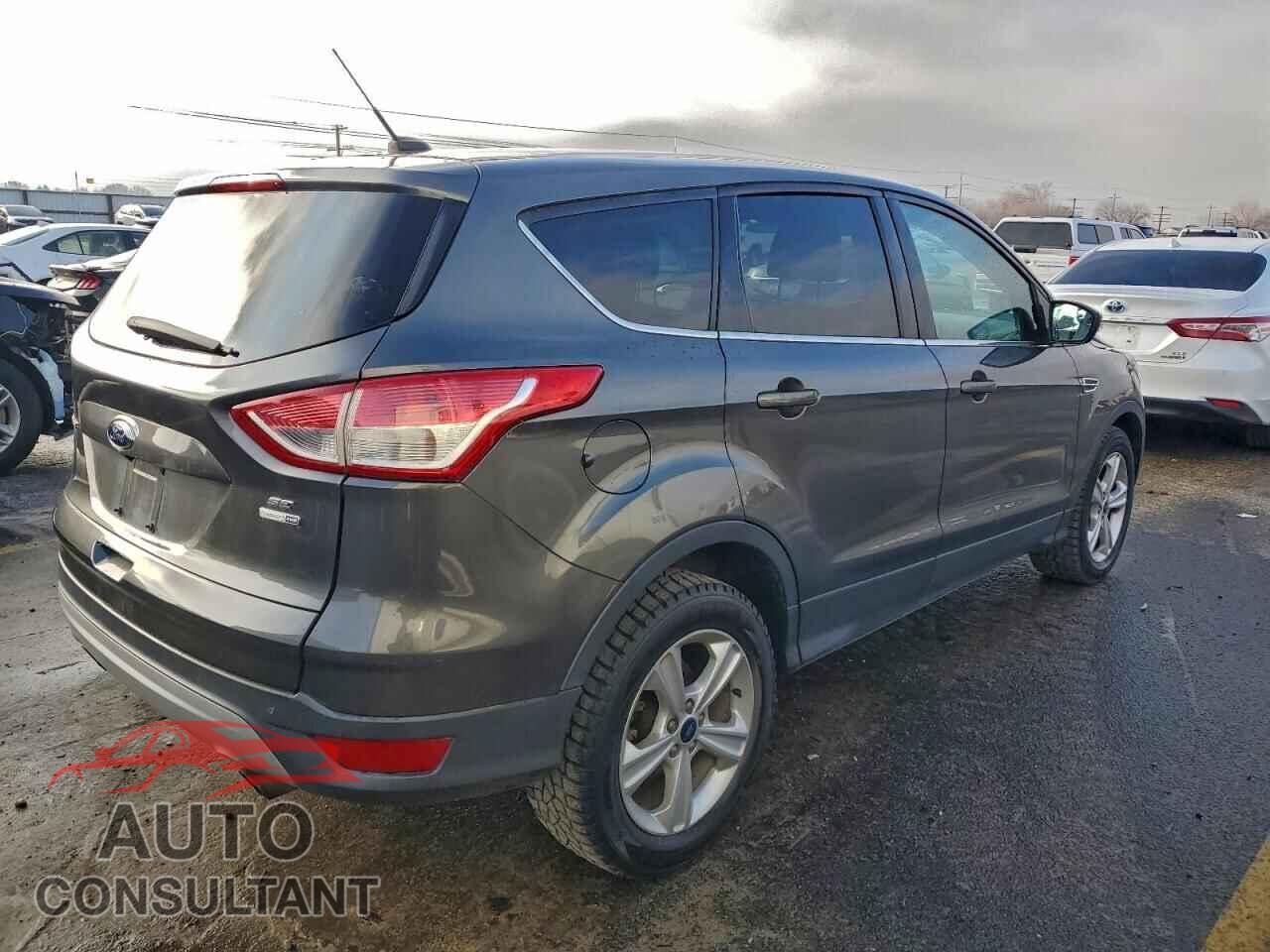 FORD ESCAPE 2015 - 1FMCU9GX5FUC65387