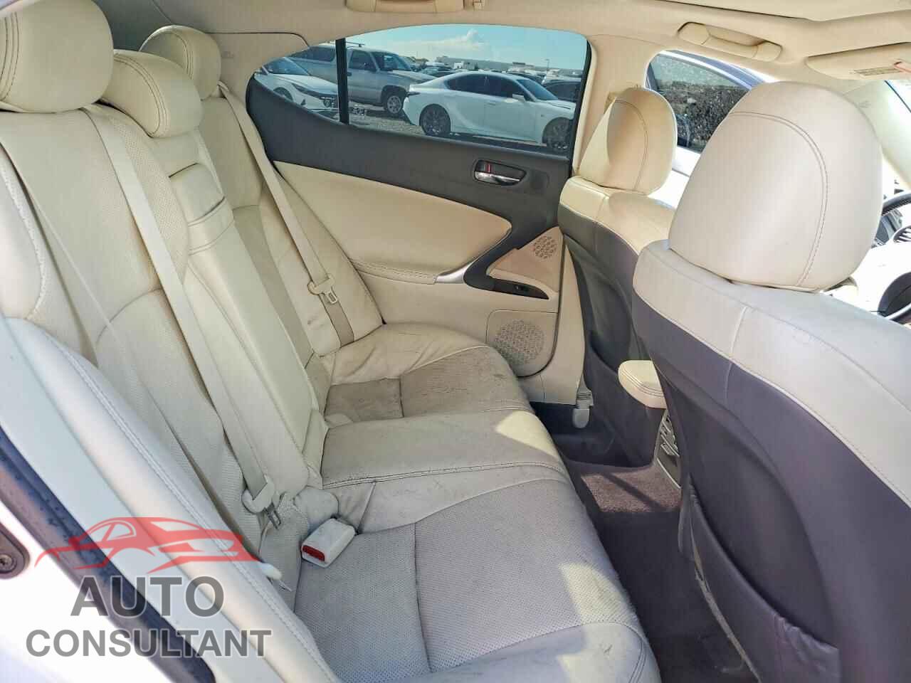 LEXUS IS 2010 - JTHBF5C28A2096076