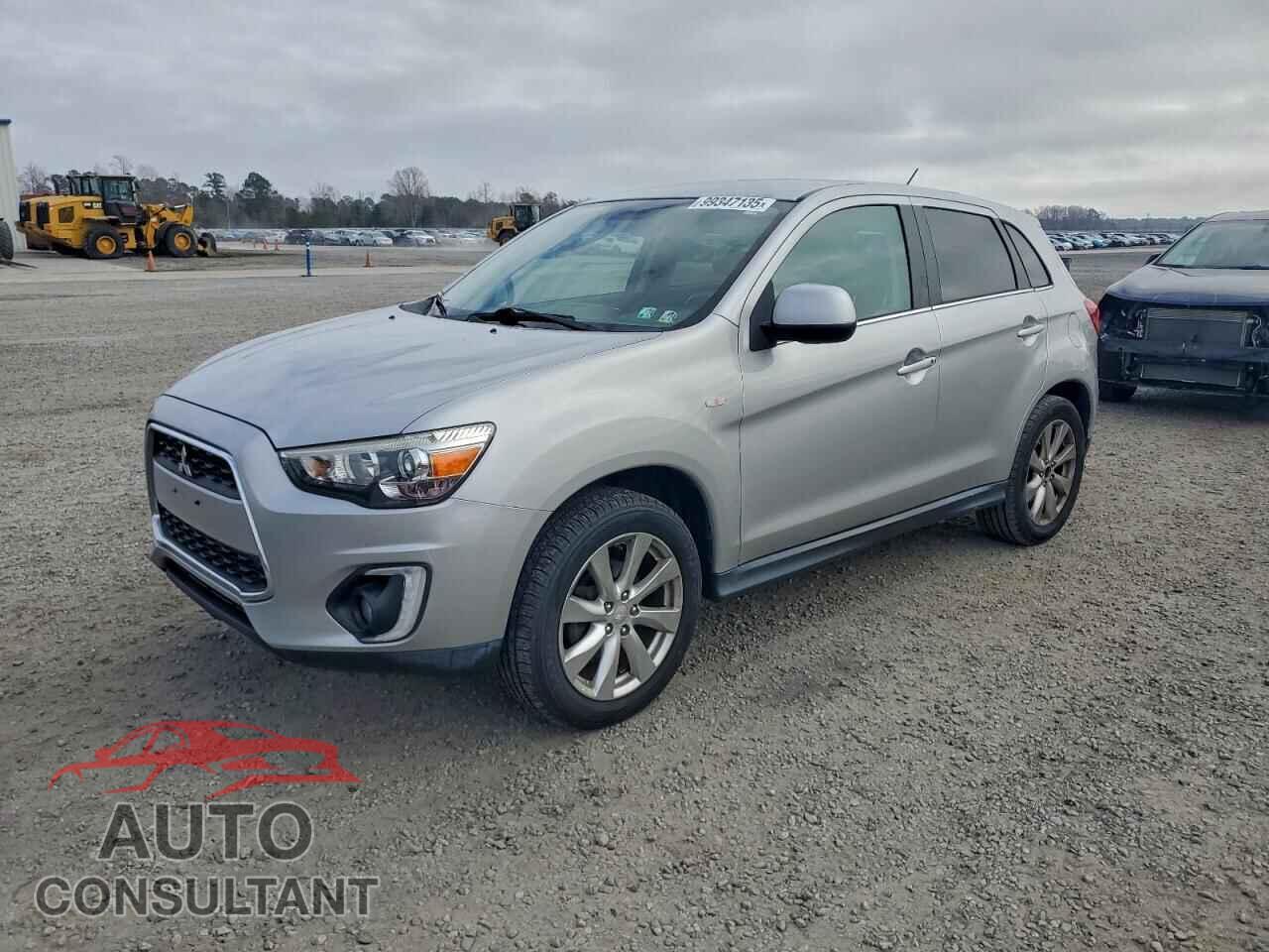 MITSUBISHI OUTLANDER 2015 - 4A4AR4AUXFE024720