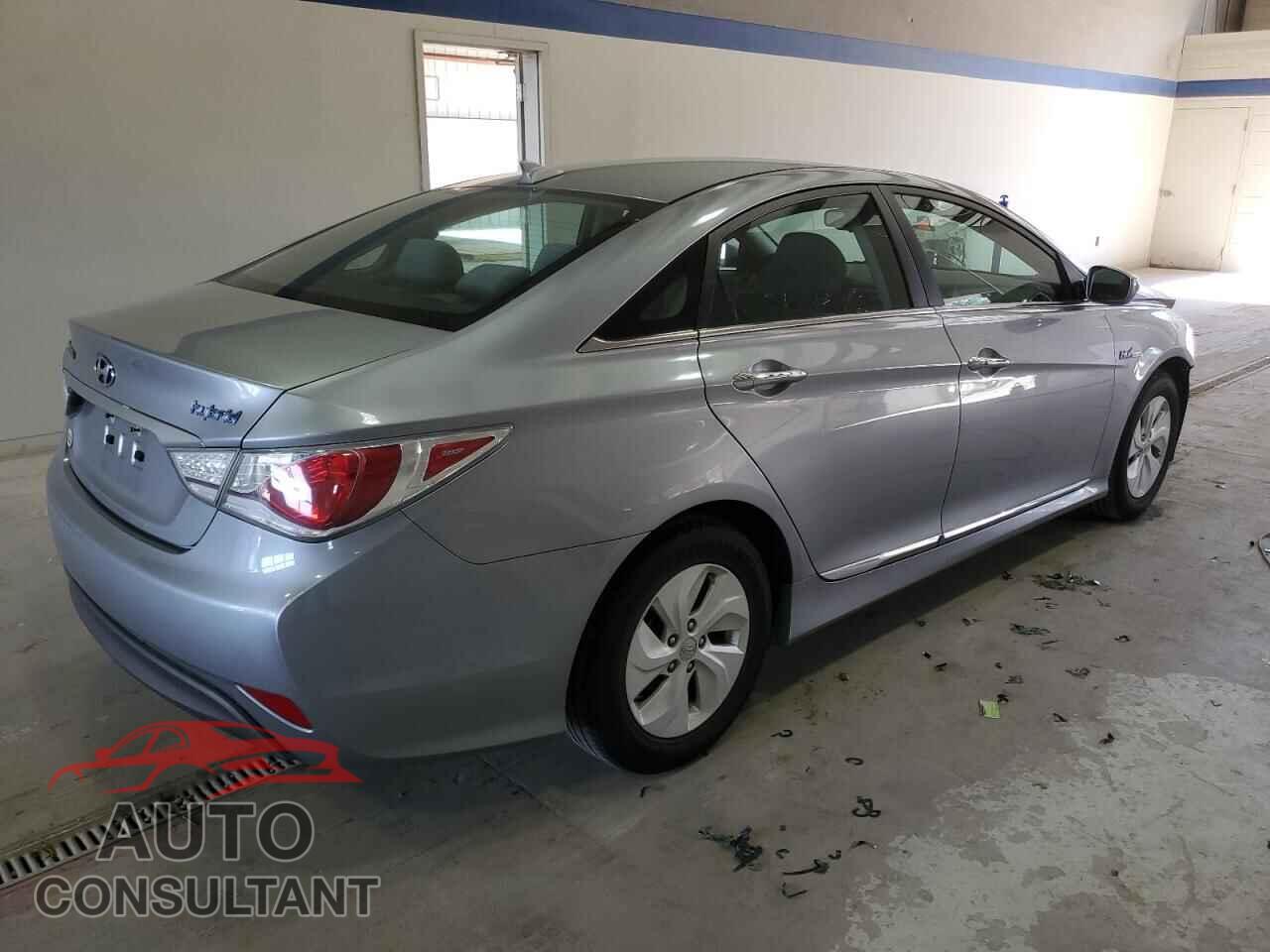 HYUNDAI SONATA 2014 - KMHEC4A41EA117699