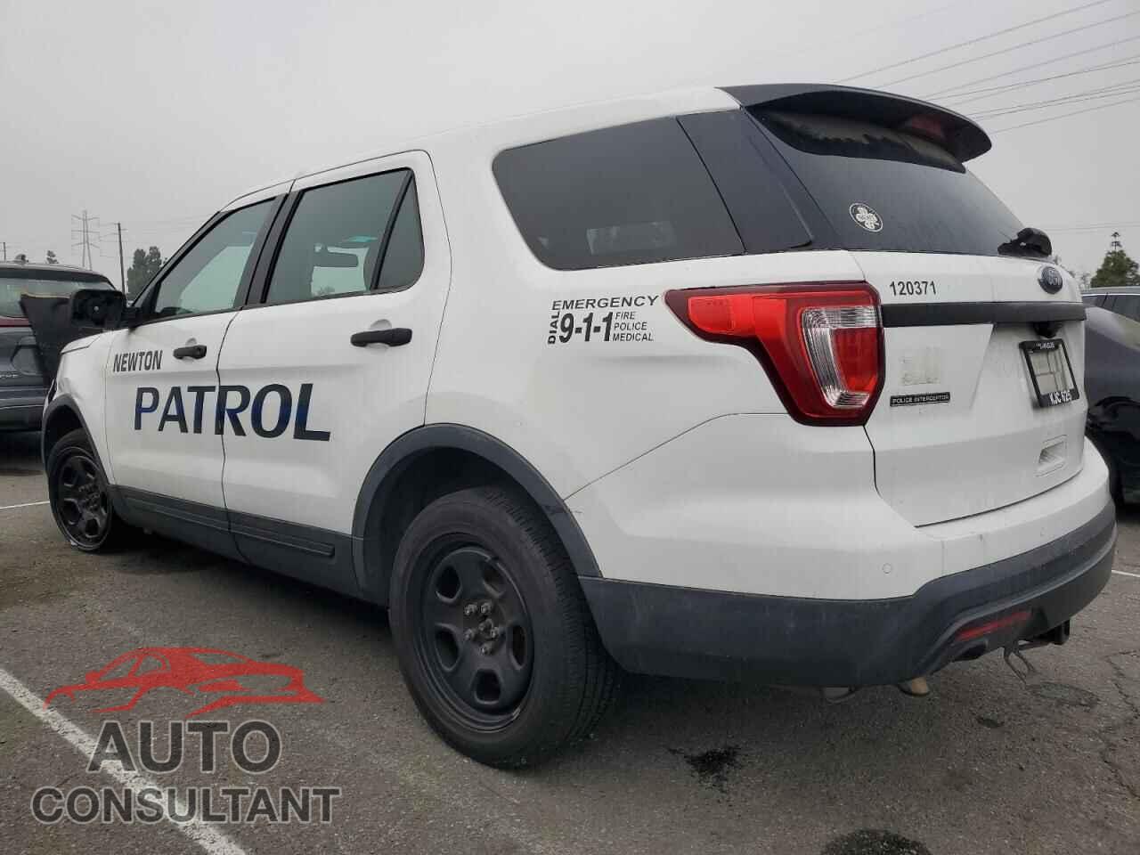 FORD EXPLORER 2017 - 1FM5K8AR1HGA79205