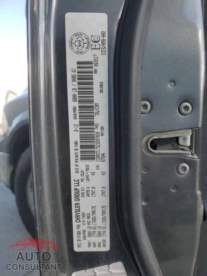 DODGE RAM 1500 2012 - 1C6RD7LT5CS297020