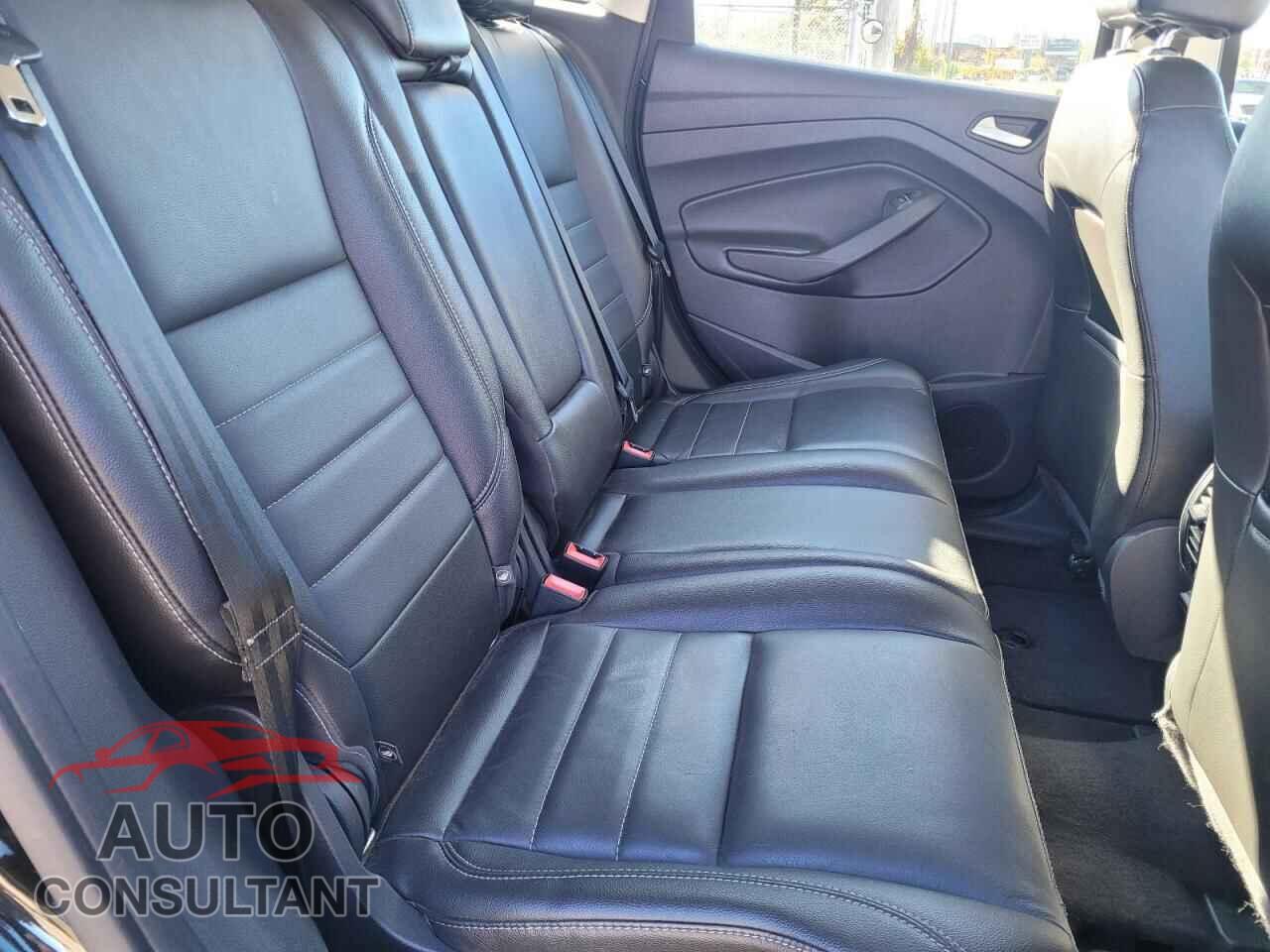 FORD CMAX 2015 - 1FADP5CU1FL110545
