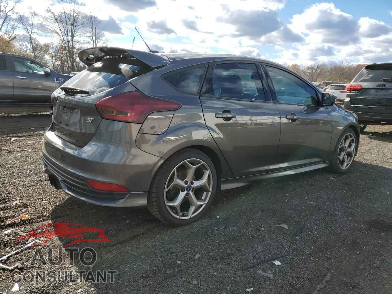 FORD FOCUS 2016 - 1FADP3L93GL206744