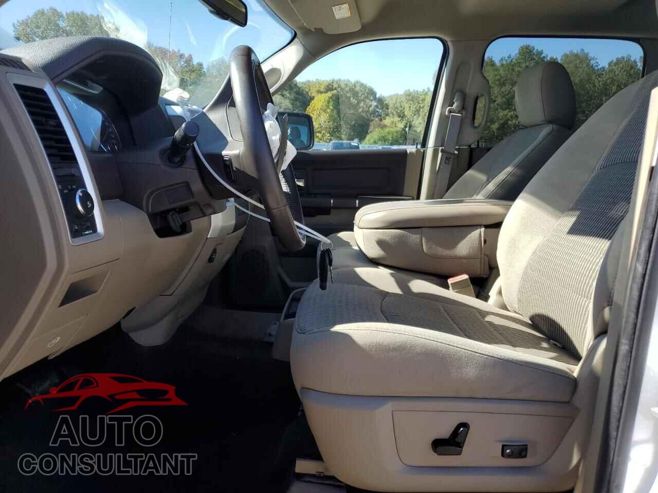 DODGE RAM 1500 2012 - 1C6RD7LT9CS125119