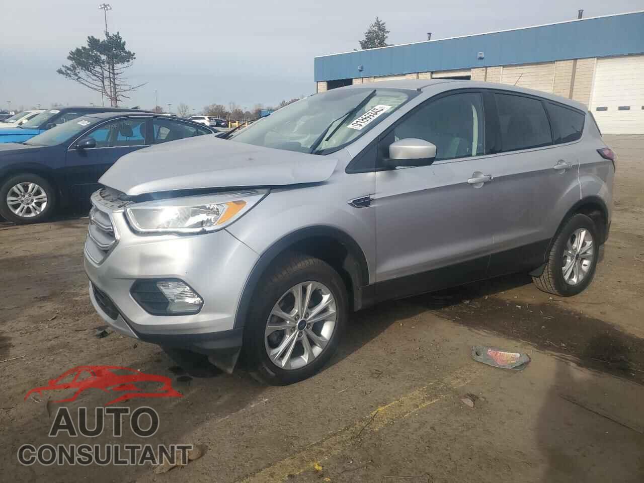 FORD ESCAPE 2017 - 1FMCU0GD6HUC73356