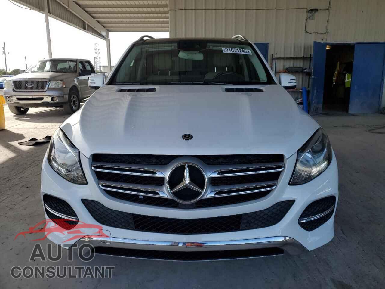 MERCEDES-BENZ GLE-CLASS 2018 - 4JGDA5JB9JB012113