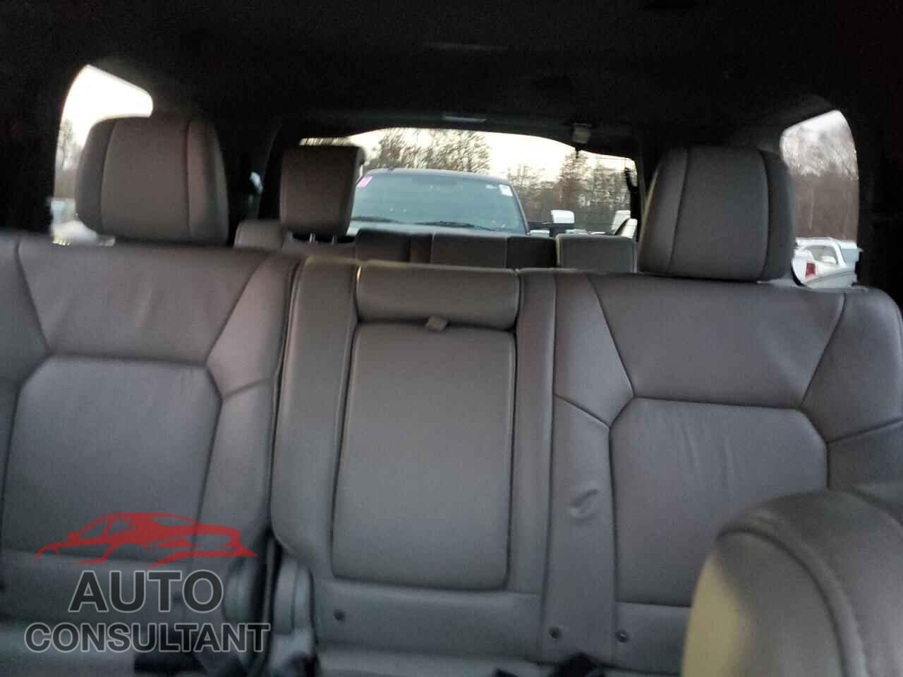 HONDA PILOT 2013 - 5FNYF3H52DB032507