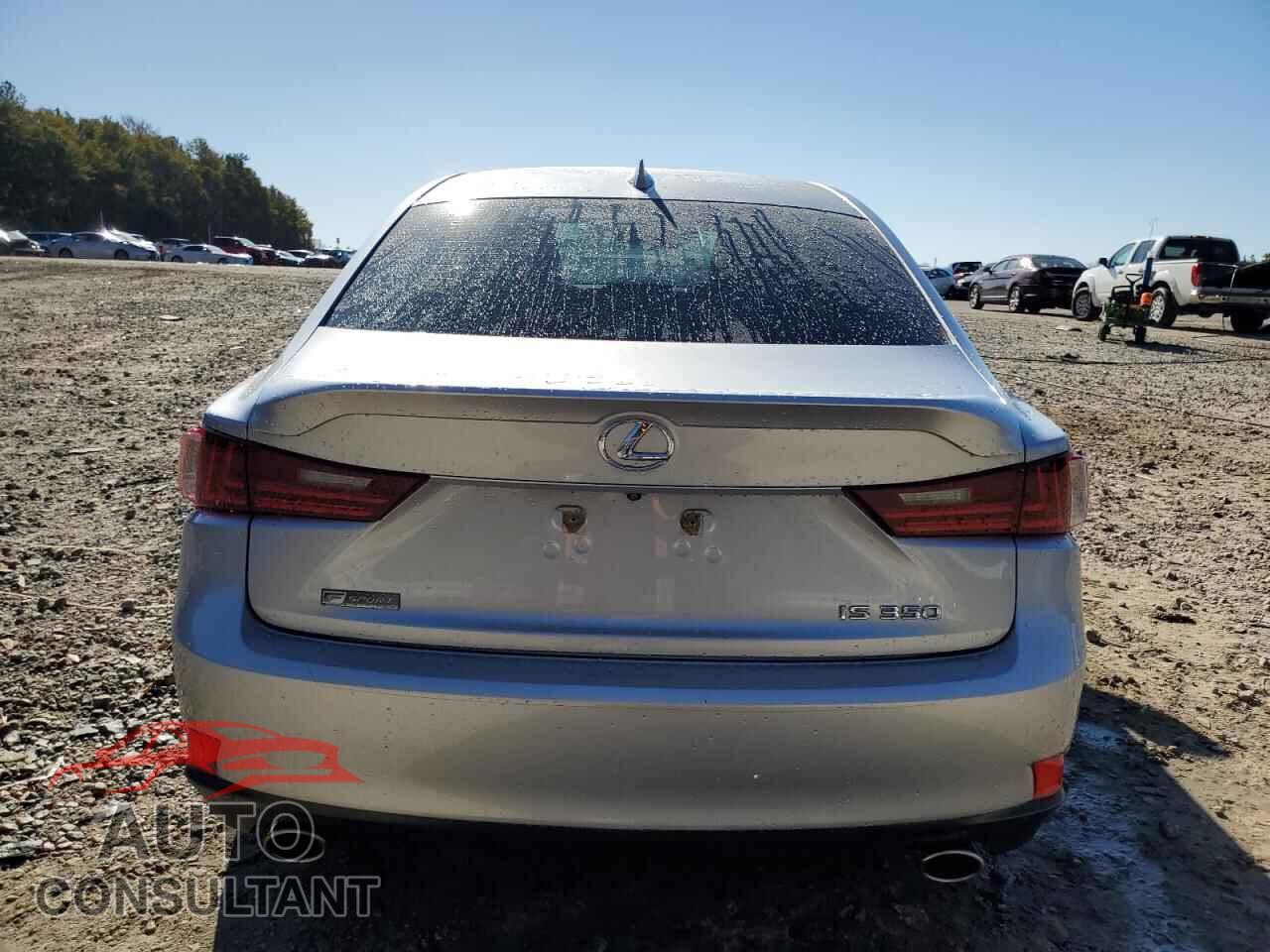 LEXUS IS 2015 - JTHBE1D23F5014898