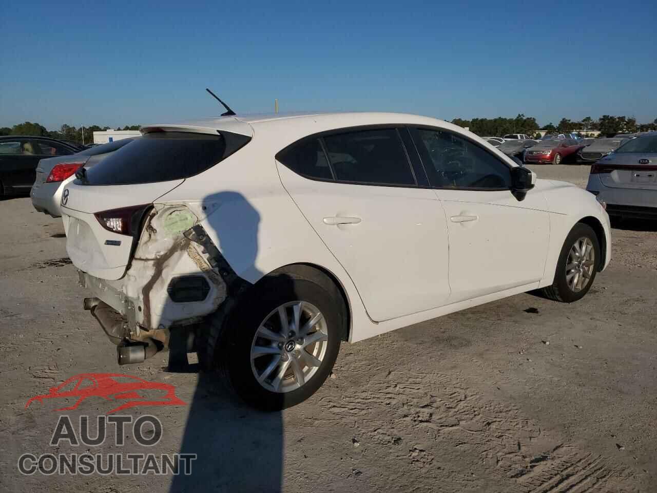 MAZDA 3 2017 - 3MZBN1K76HM156768