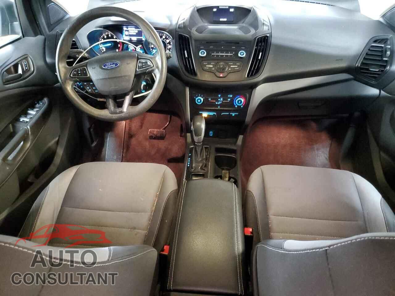FORD ESCAPE 2017 - 1FMCU0F74HUB39098